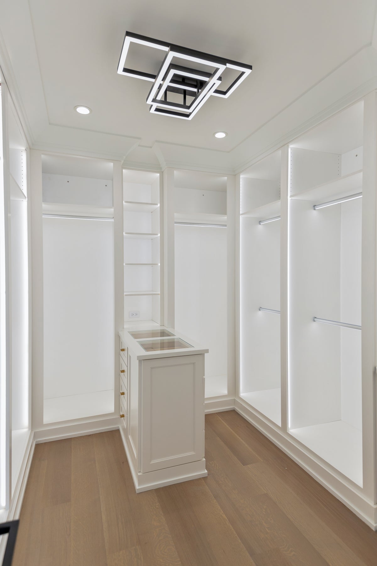 Custom Closets